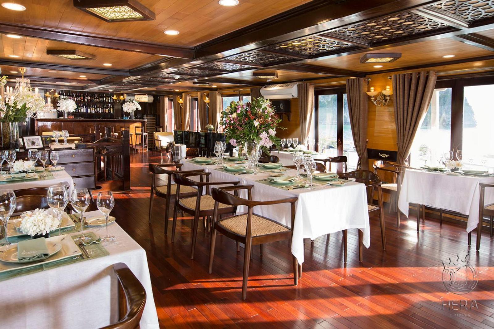 Hera Boutique Cruise Ha Long Bay Esterno foto