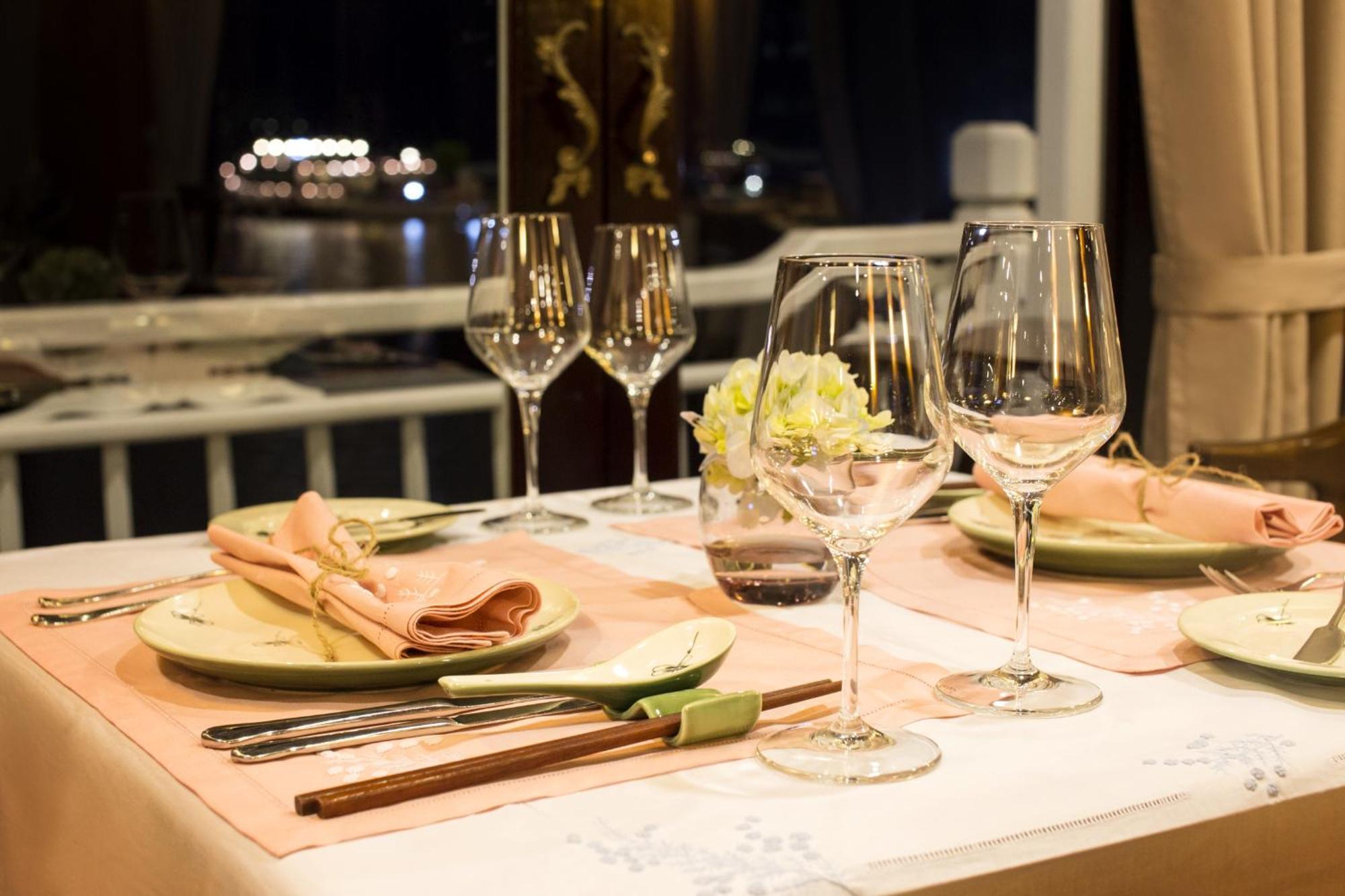 Hera Boutique Cruise Ha Long Bay Esterno foto