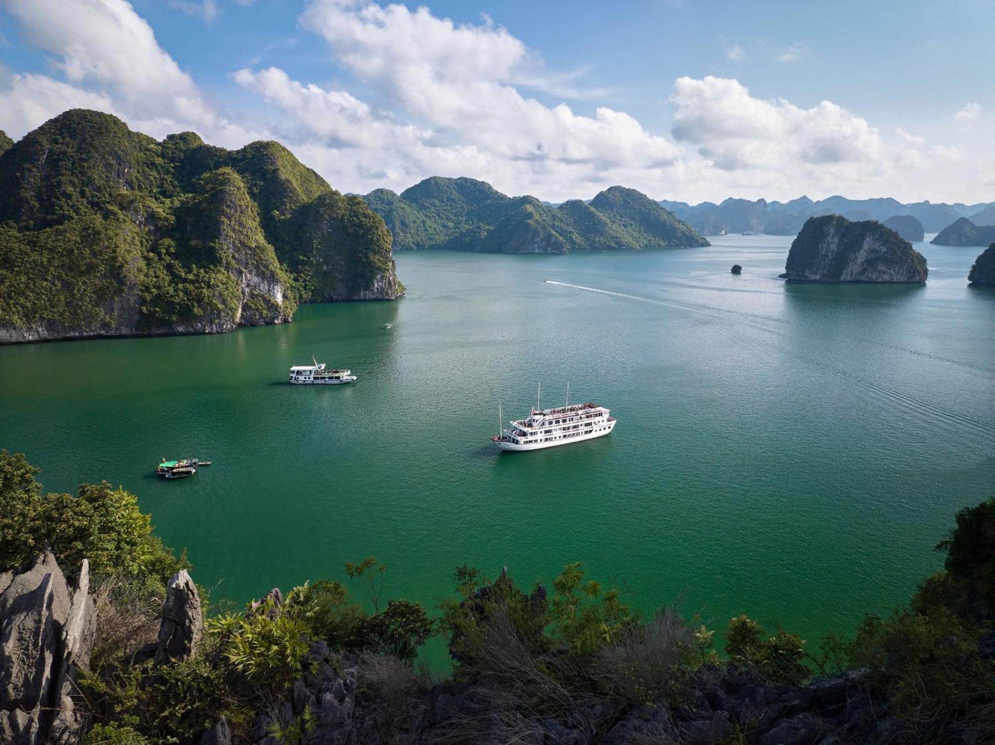 Hera Boutique Cruise Ha Long Bay Esterno foto